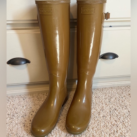Women’s HUNTER ORIGINAL TALL Refined GLOSS  Rain Boots SIZE 8 Brown - Picture 2 of 13